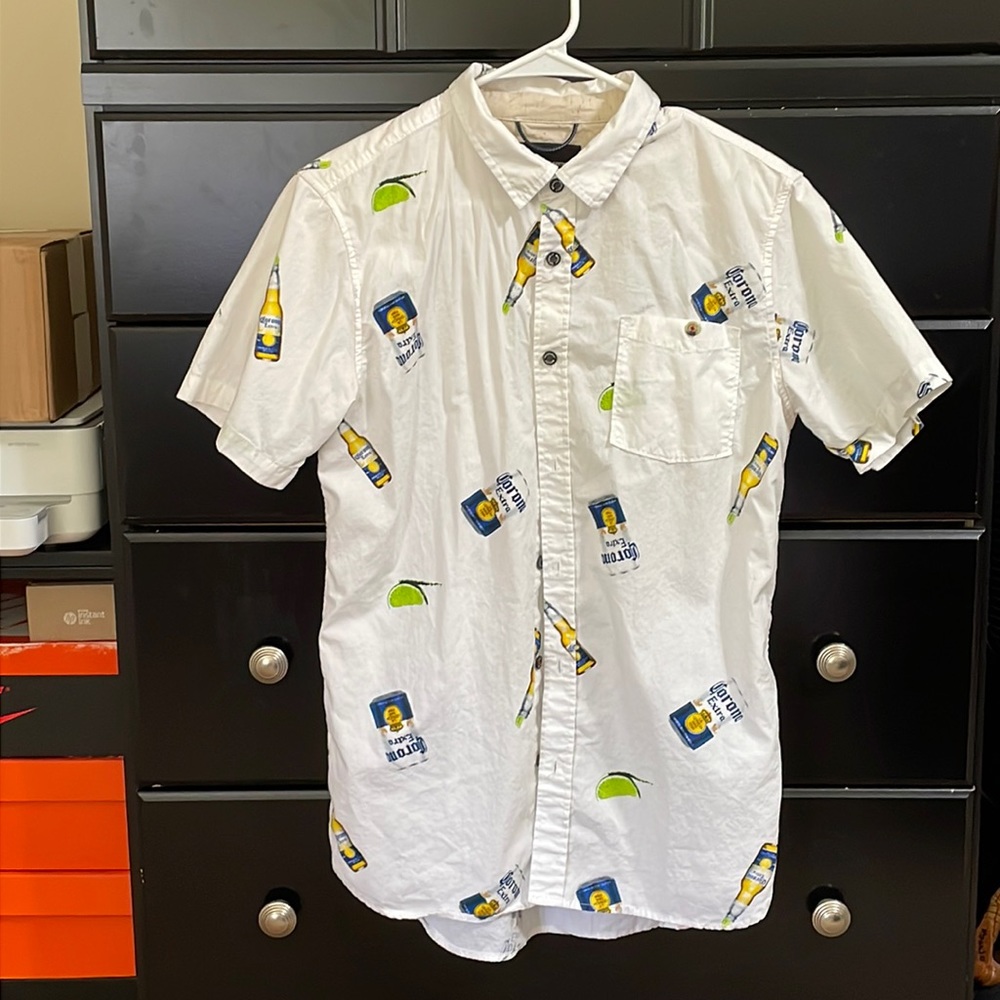 Corona Button Up by Modern Amusement - Medium